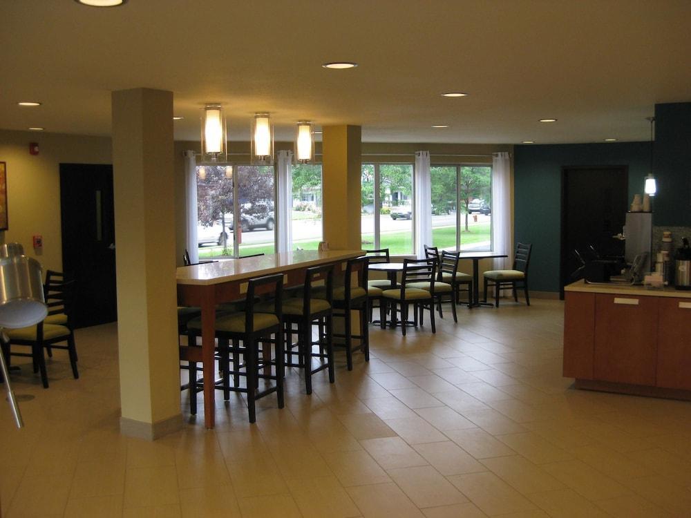 Best Western Plus Traverse City Zewnętrze zdjęcie